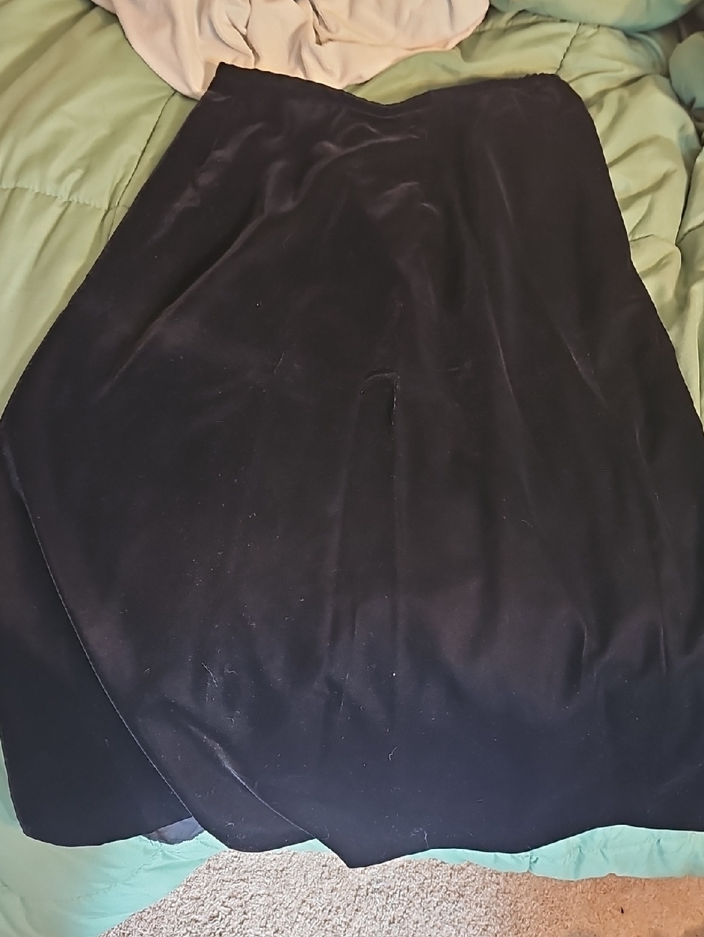 Talbots Black Petite Velvet Skirt Size 8
